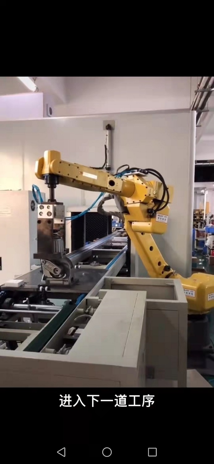 發(fā)那科機器人道閘行業(yè)應(yīng)用